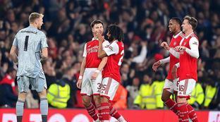 奠定夺冠基 奠定夺冠基