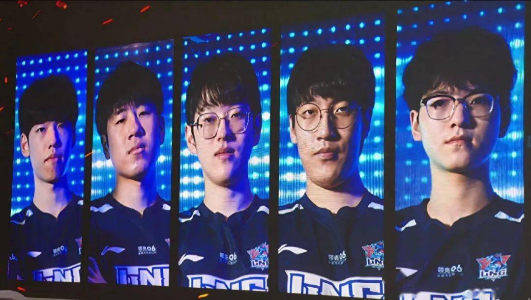 续在顶端稳 续在顶端稳